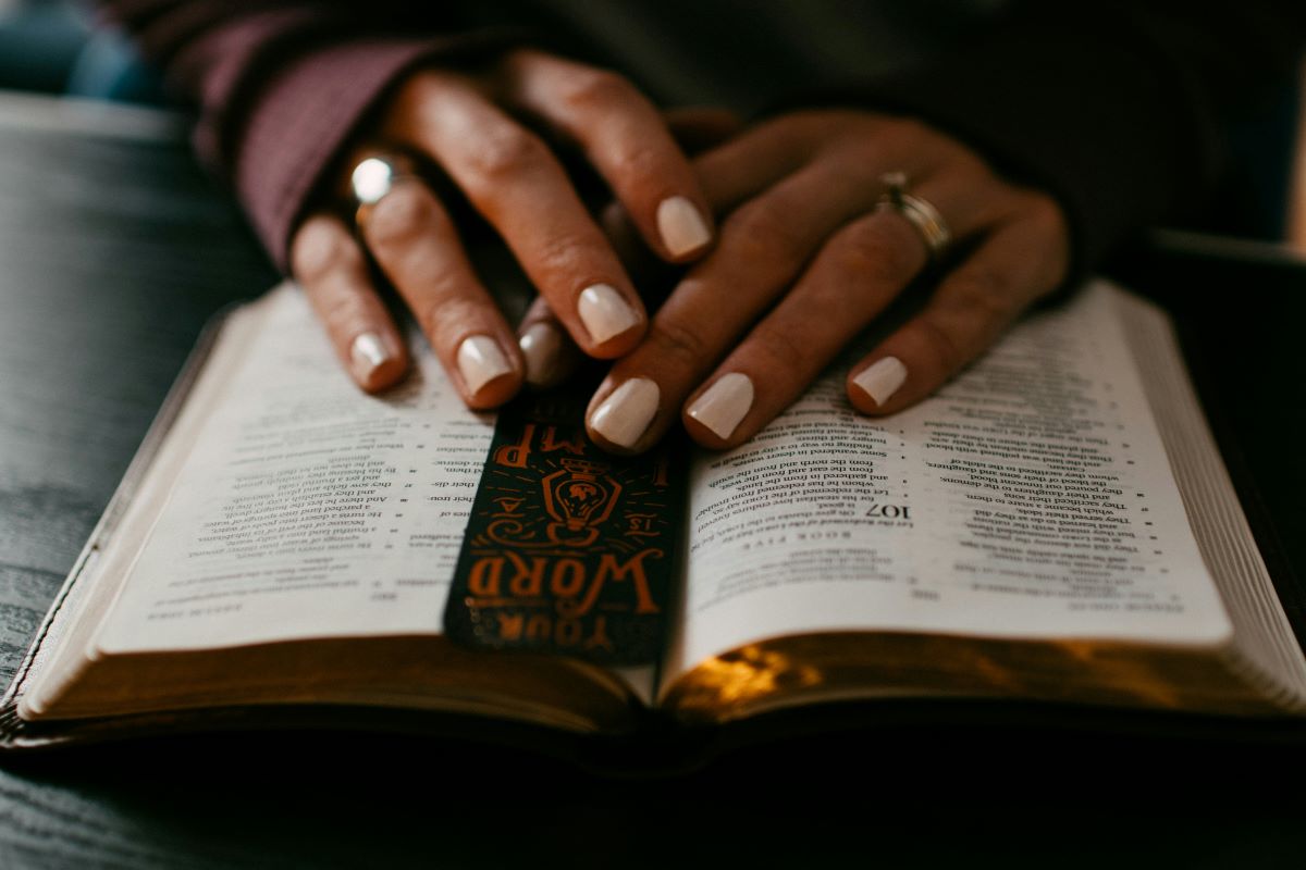 Photo by Kelly Sikkema on Unsplash